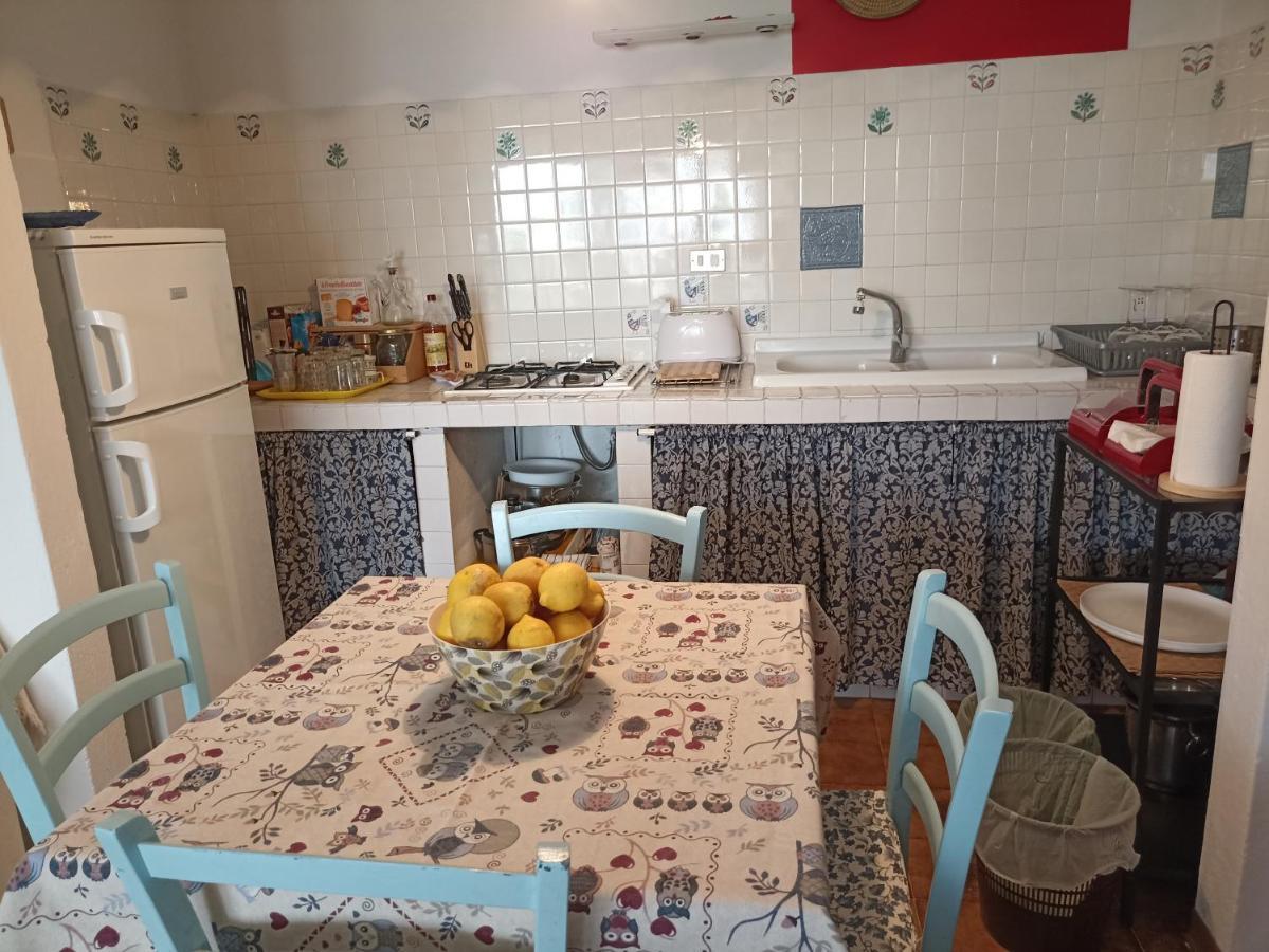 Erika House Is Molas Пула Екстериор снимка