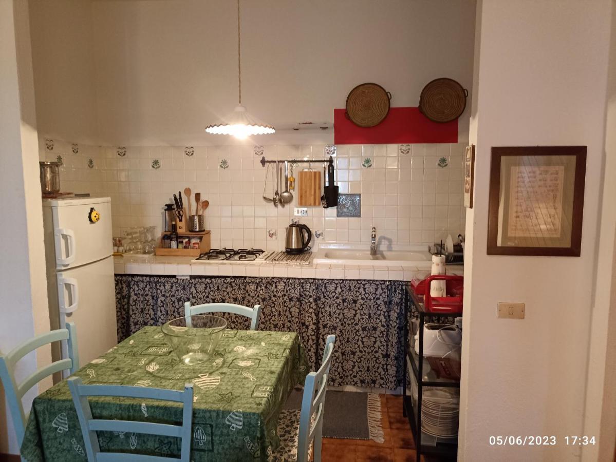 Erika House Is Molas Пула Екстериор снимка